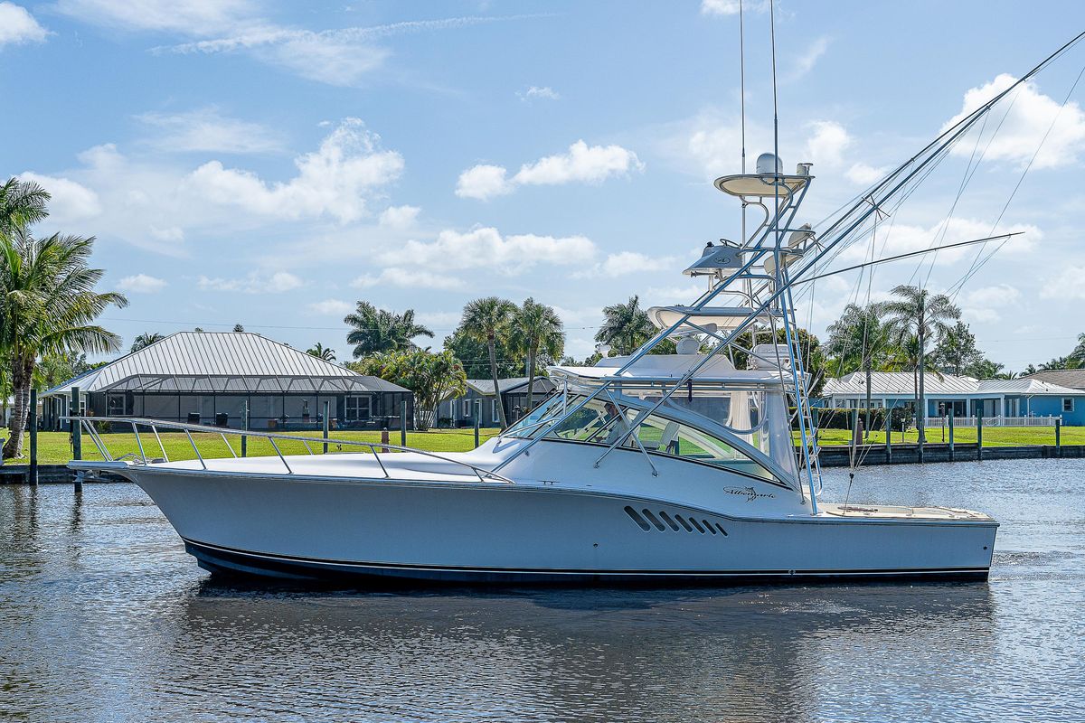 2005 Albemarle 43 