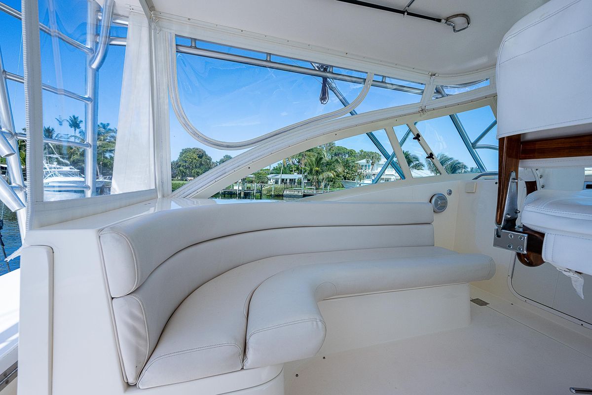 2005 Albemarle 43 