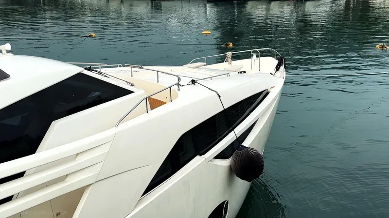 Oxygen Yacht Photos Pics 