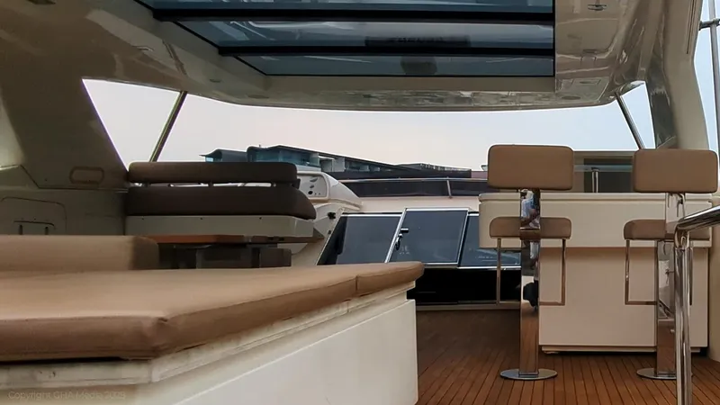 Oxygen Yacht Photos Pics 