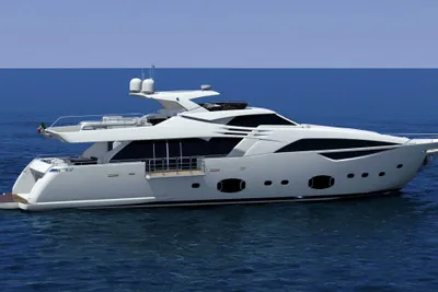 Ferretti Yachts Custom Line 100