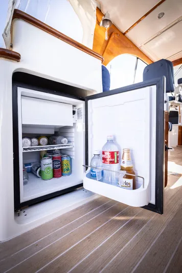 Far Niente Yacht Photos Pics 