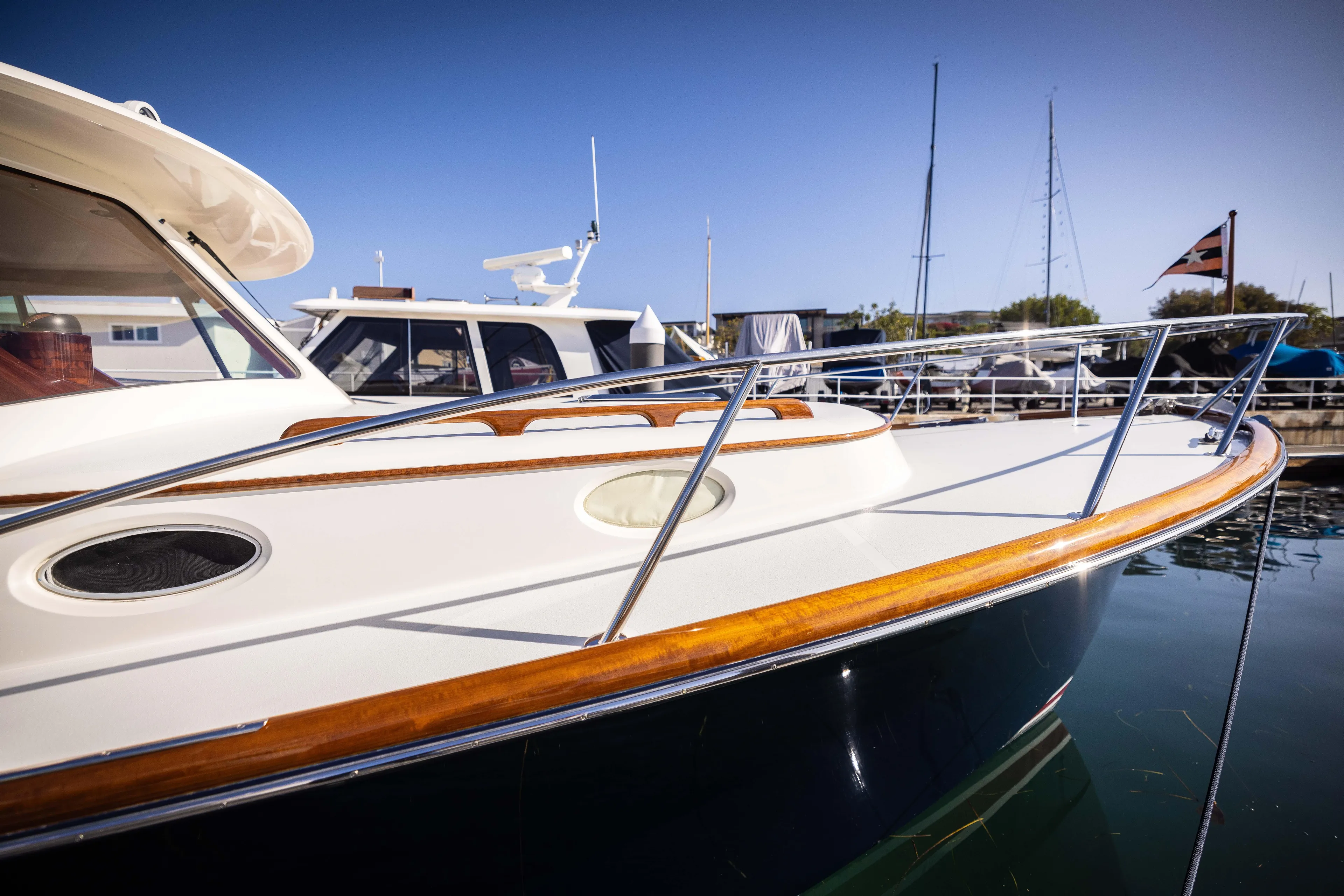 Far Niente Yacht Photos Pics 