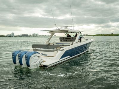 Yacht