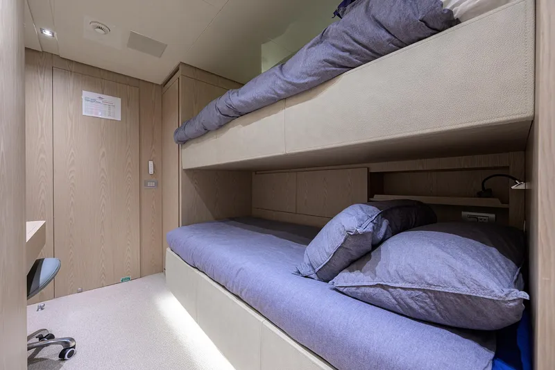 Glory Yacht Photos Pics 