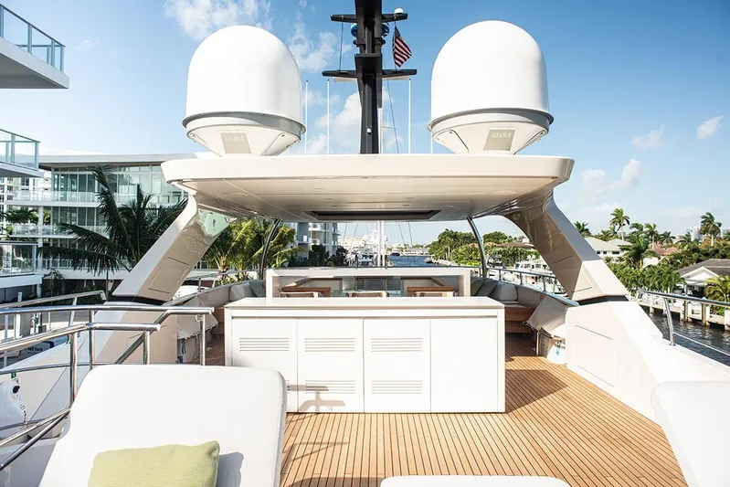 Glory Yacht Photos Pics 