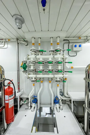 Glory Yacht Photos Pics 