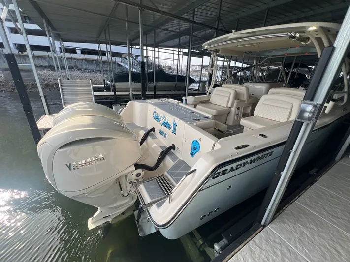 2025 Grady-white 307 Freedom Yacht Photos Pics 