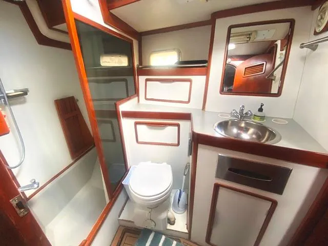 Patience Yacht Photos Pics 