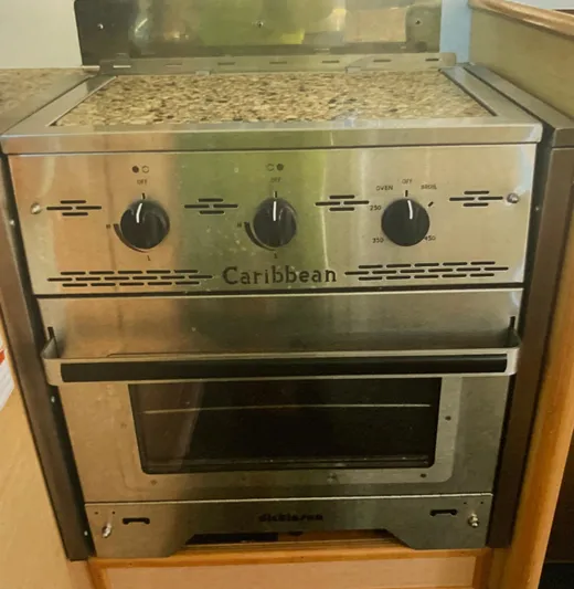 Mary Doll Yacht Photos Pics 