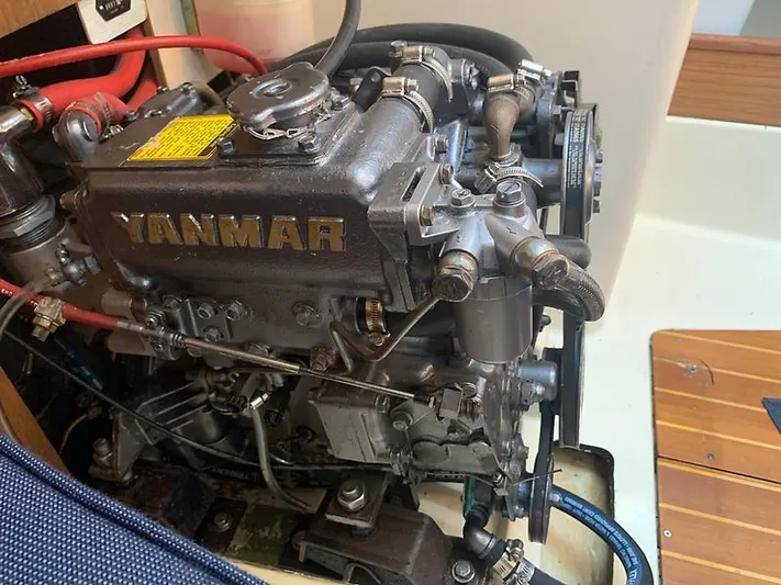 Mary Doll Yacht Photos Pics 