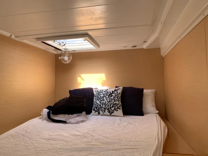 Mary Doll Yacht Photos Pics 