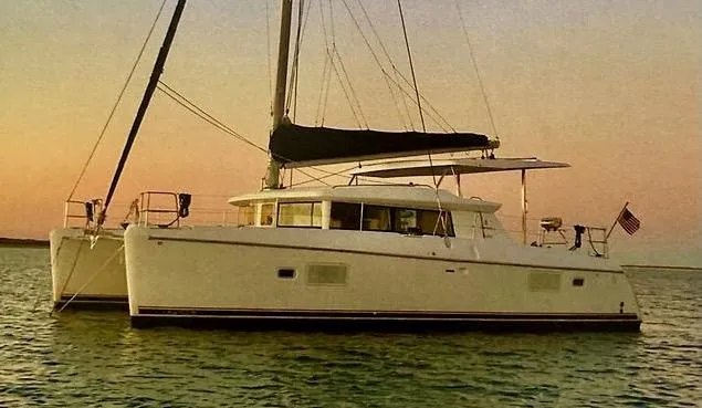 Mary Doll Yacht Photos Pics 