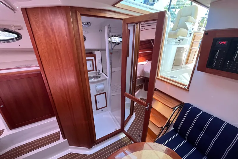 Navy Yacht Photos Pics 