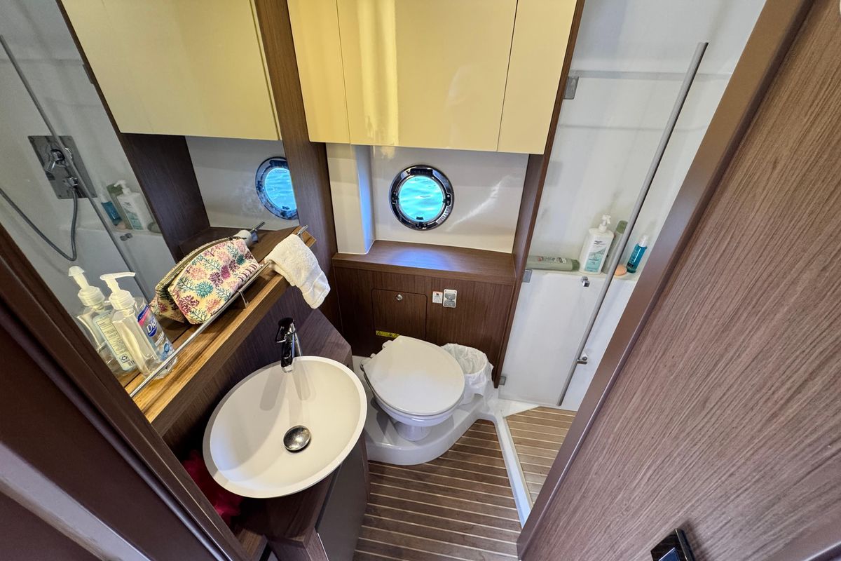 2018 Beneteau 48 