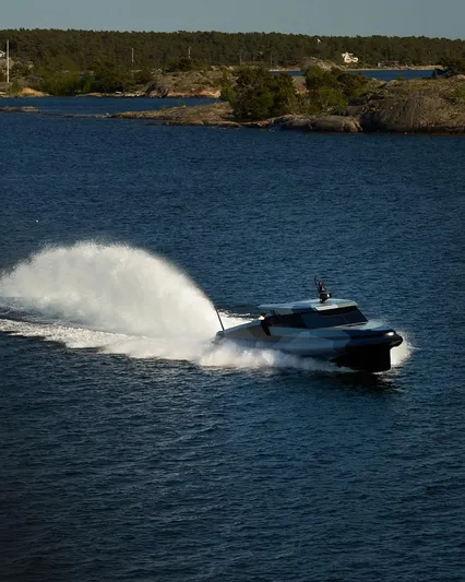 C´est Normal Yacht Photos Pics C’est Normal 52R Hybrid – The Fastest RIB in the World by Jon Olsson