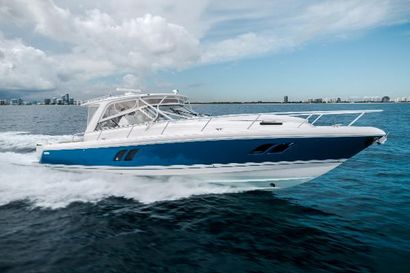 2017 47' Intrepid-475 Sport Yacht North Miami Beach, FL, US