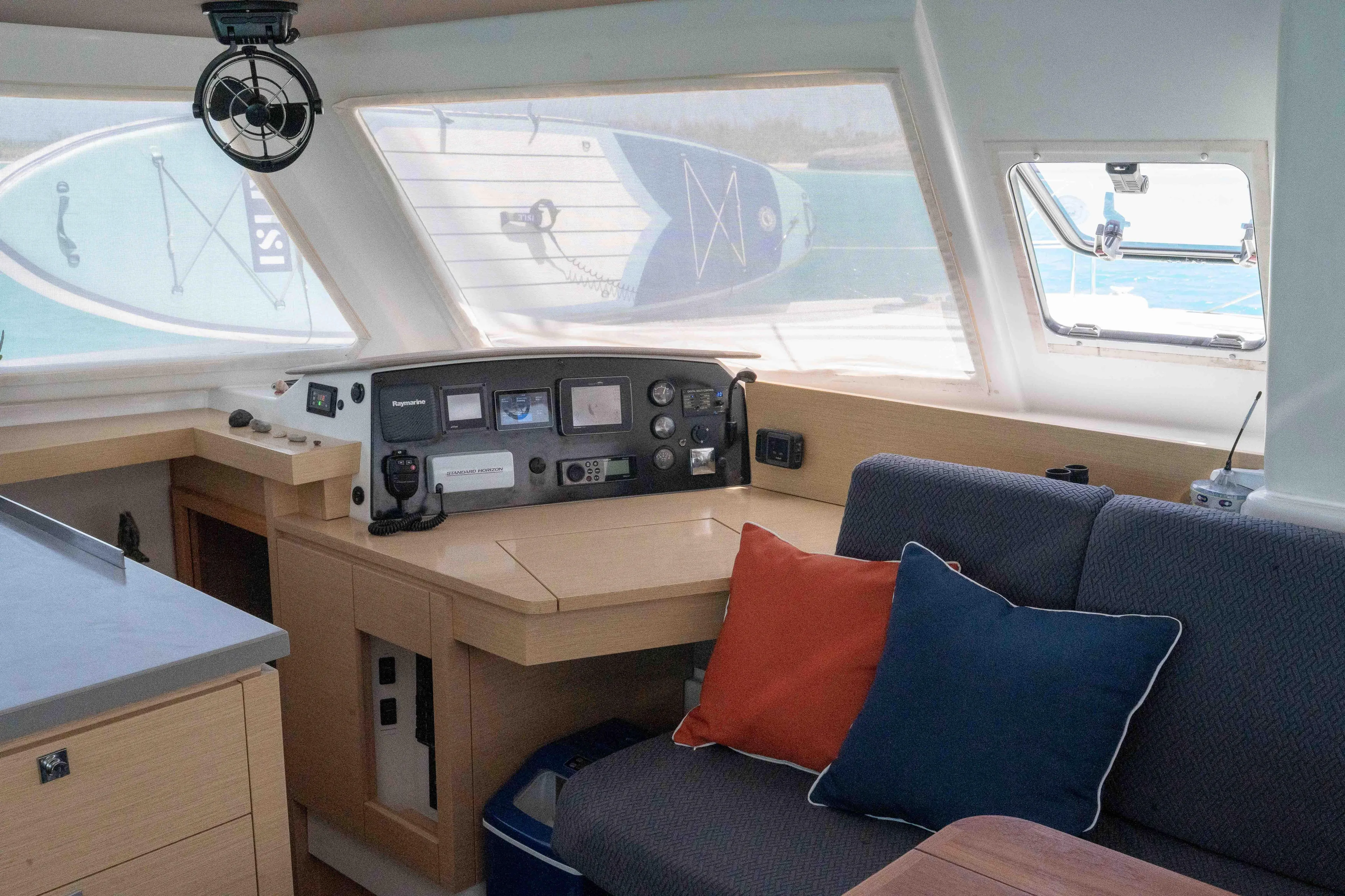 Haven Yacht Photos Pics 