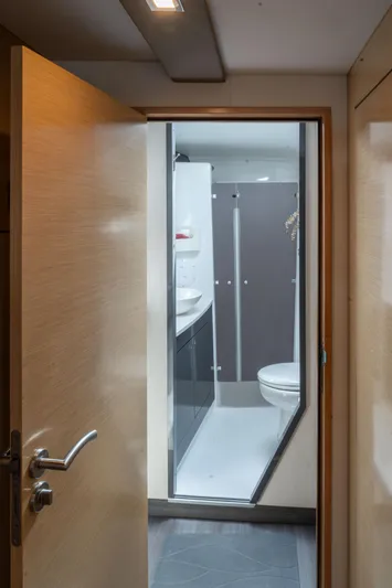 Haven Yacht Photos Pics 