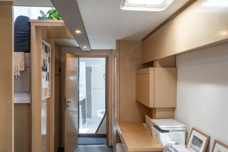 Haven Yacht Photos Pics 