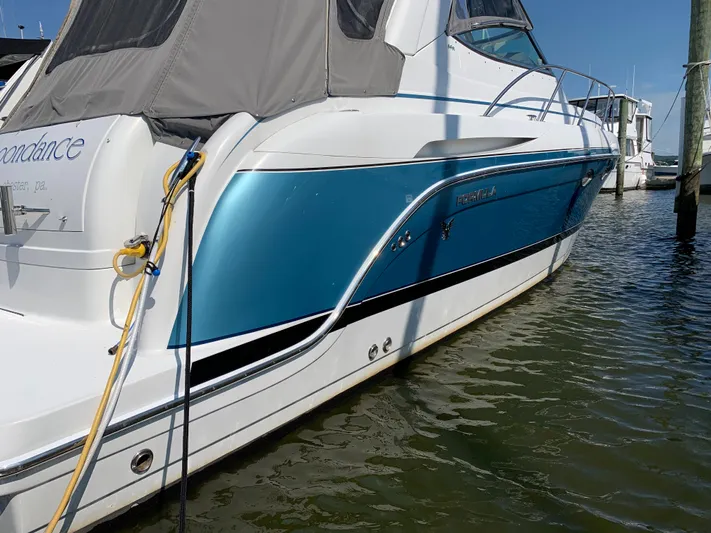  Yacht Photos Pics 2005 Formula 34 PC boat docked in marina.