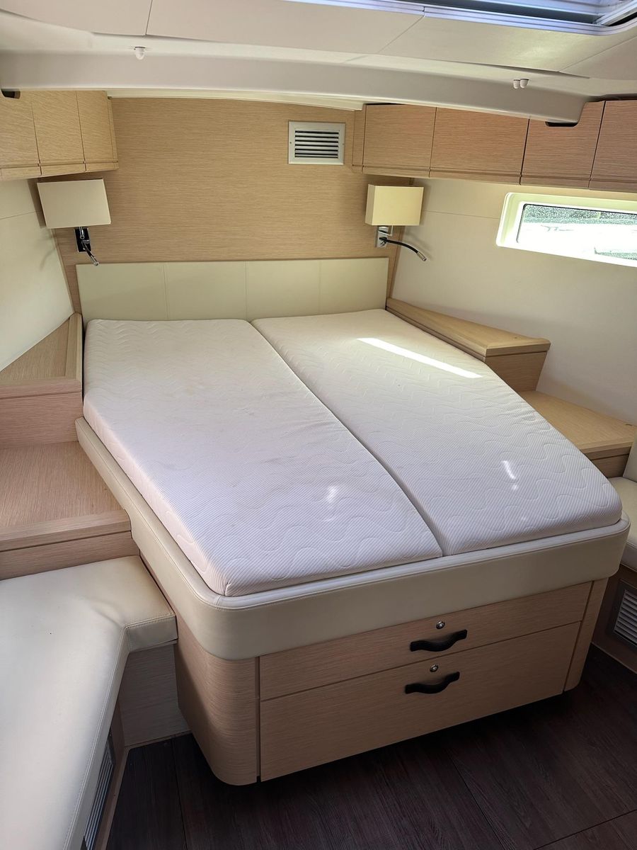 2018 Jeanneau 50 