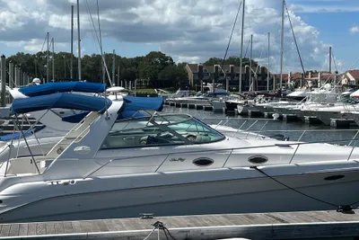Sea Ray 330 Sundancer
