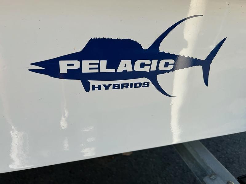 2017 Pelagic Hybrids 19