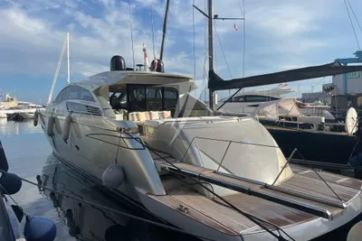 2010 Pershing 80