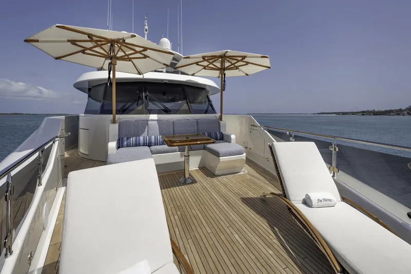 Far Niente Yacht Photos Pics 