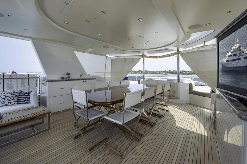 Far Niente Yacht Photos Pics 