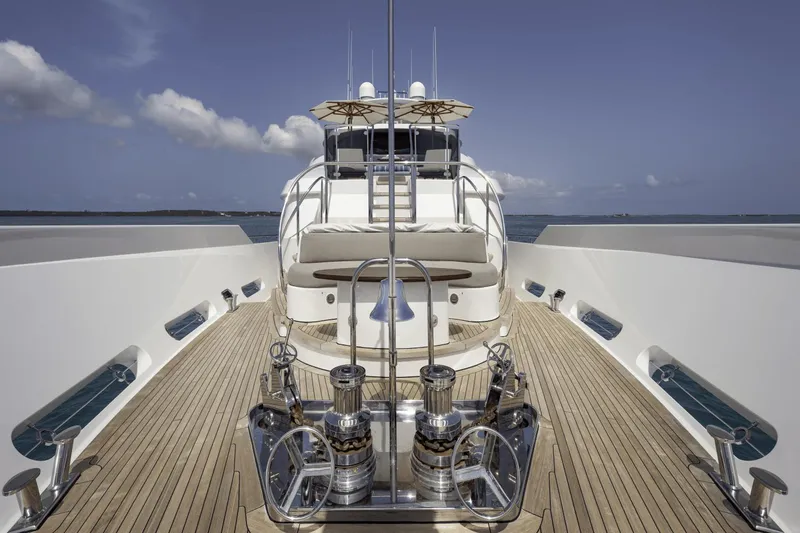 Far Niente Yacht Photos Pics 