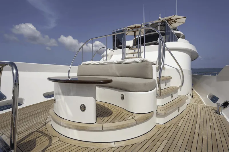 Far Niente Yacht Photos Pics 