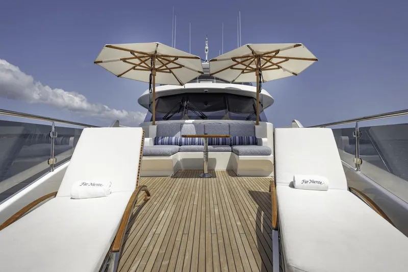 Far Niente Yacht Photos Pics 