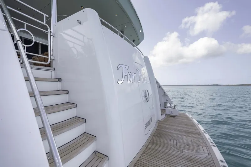 Far Niente Yacht Photos Pics 