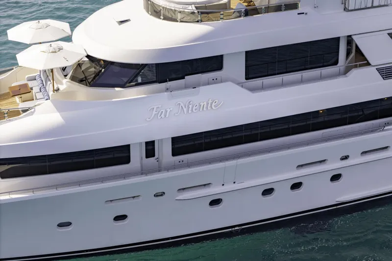 Far Niente Yacht Photos Pics 