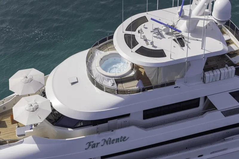 Far Niente Yacht Photos Pics 