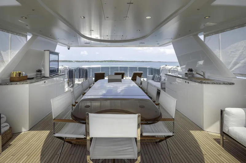 Far Niente Yacht Photos Pics 