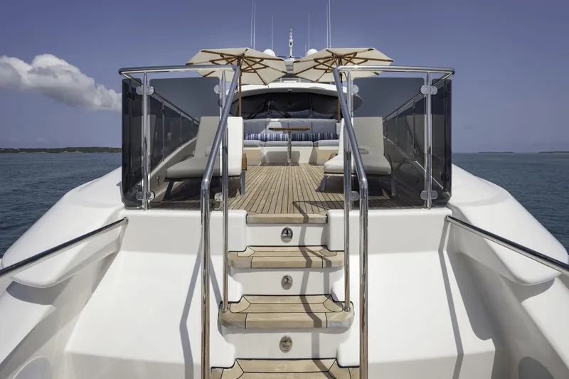 Far Niente Yacht Photos Pics 