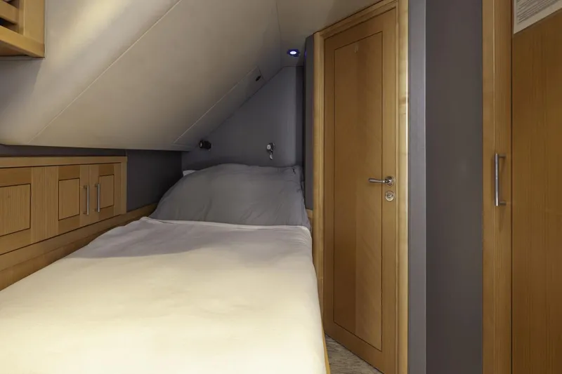 Far Niente Yacht Photos Pics 