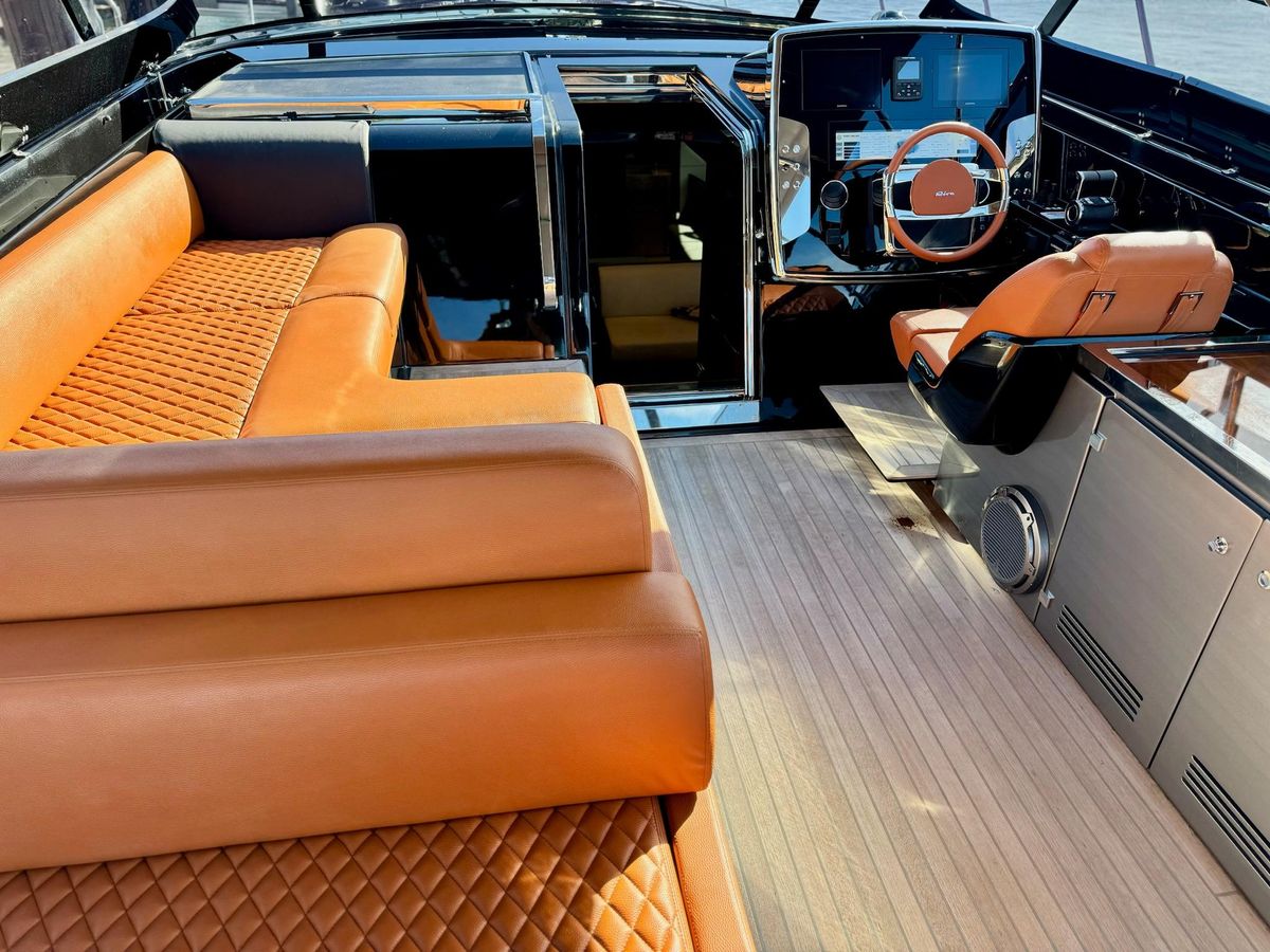 2021 Riva 56 
