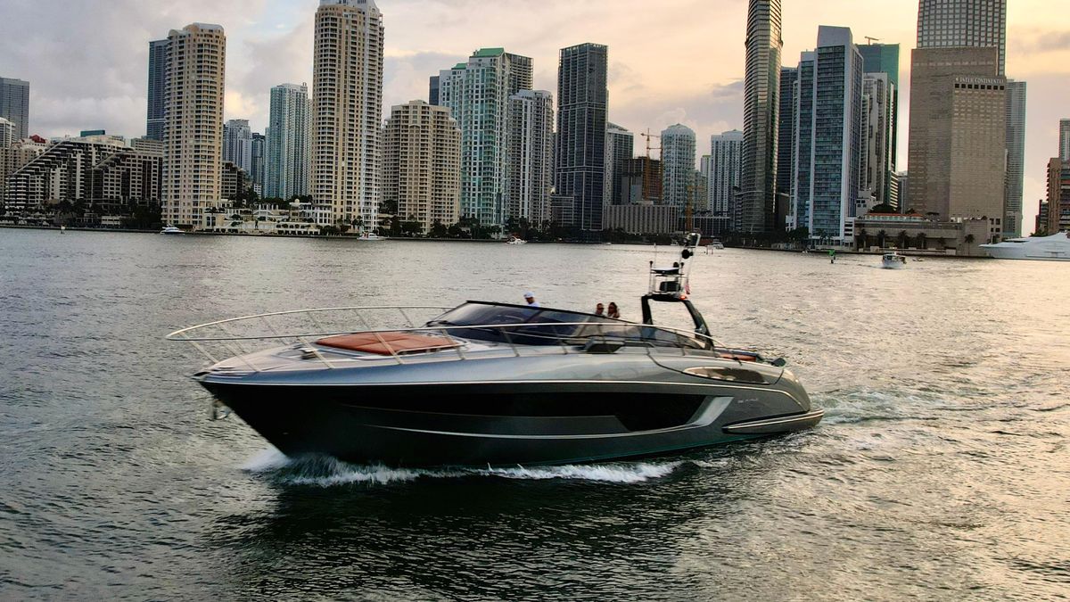 2021 Riva 56 