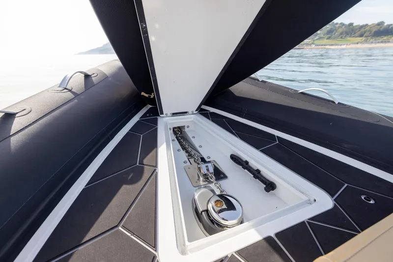  Yacht Photos Pics 2026 Highfield Sport 800 boat anchor compartment with sleek design and modern features.
