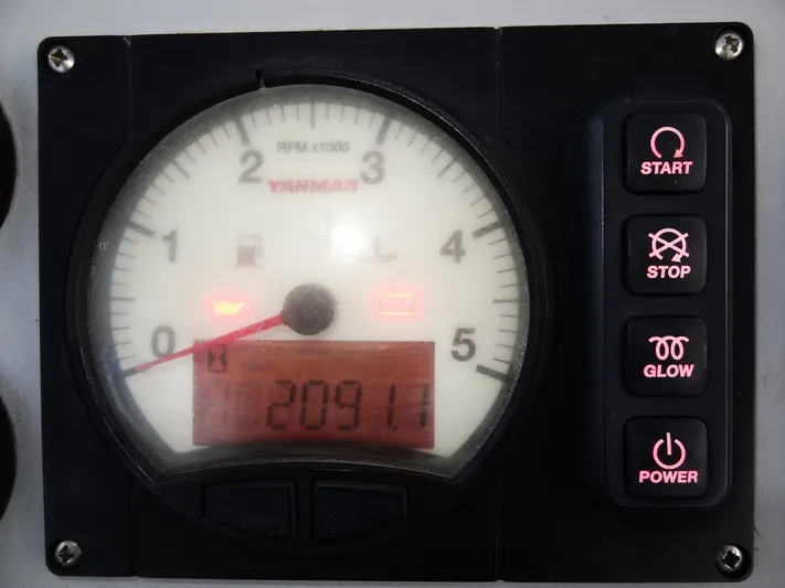 Anchor Beer Yacht Photos Pics Tachometer and control panel of a 2020 Leopard 40 boat engine.