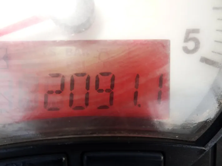 Anchor Beer Yacht Photos Pics Digital odometer reading 20911 on a 2020 Leopard 40.