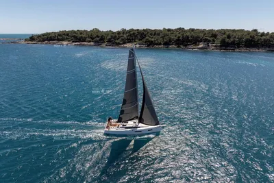 2025 Jeanneau Sun Odyssey 350