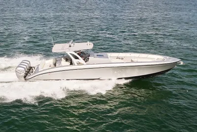 2019 Midnight Express 43 Open