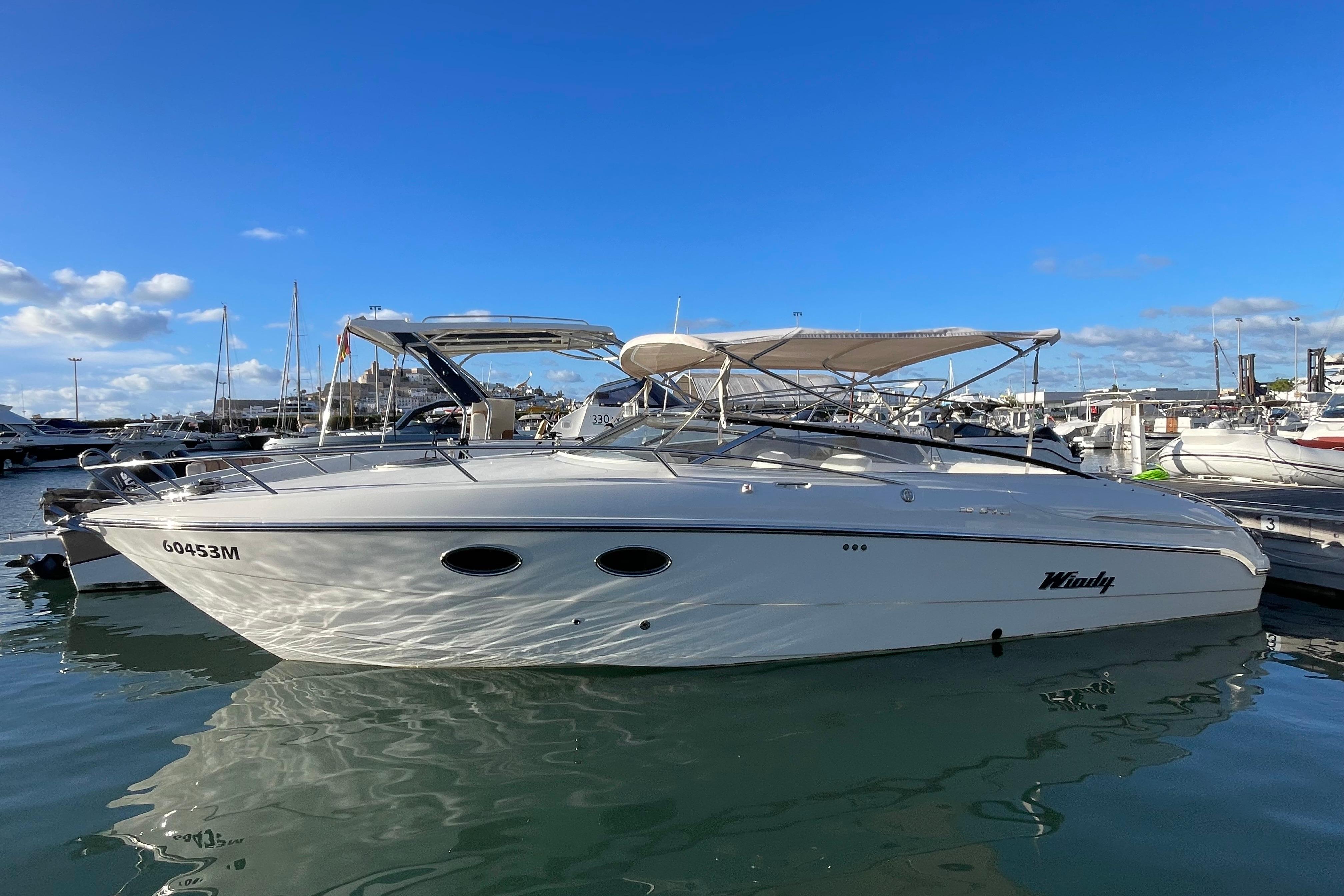 2011 Windy 28 Ghibli