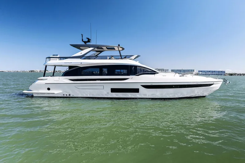  Yacht Photos Pics 