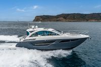 2019 Cruisers Yachts 50 Cantius